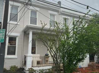 1915 35th Pl NW, Washington, DC 20007