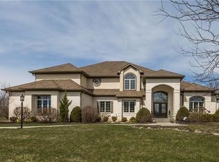 72 Clifden Pond Rd, Zionsville, IN 46077