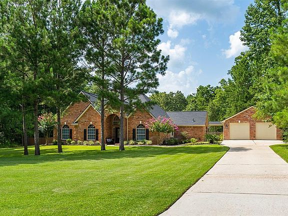 2nd image of 15536 Victorias Way Dr