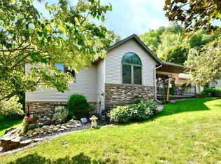 75 Shady Oak Ct, Winona, MN 55987