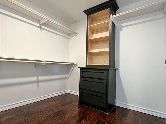 5th image of 3633 Fairchild Street