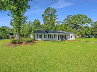 100 Birch Ln, Summerville, SC 29485