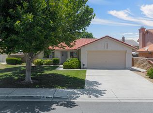 40139 Palmetto Dr, Palmdale, CA 93551