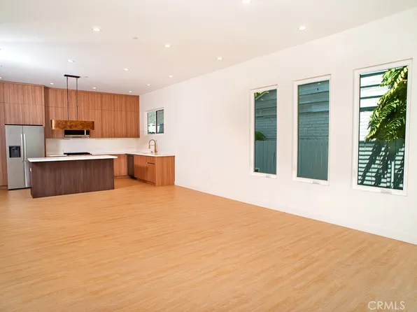 5618 Buffalo Ave, Van Nuys, CA 91401