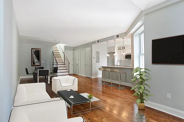 Rented by Douglas Elliman | media 27