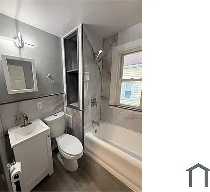 3 bed, $1,300 — Photo 3