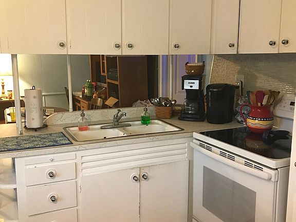 3rd image of 4851 W Gandy Blvd Lot B07l26