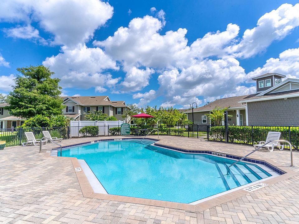 Resort Style Pool with Sun Deck