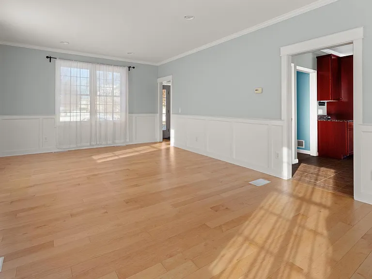 Formal sitting area and dining room.