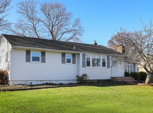 251 Weiss Ter, Raritan, NJ 08869