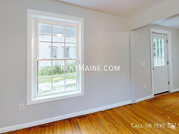 4th image of 27 Margin St #1