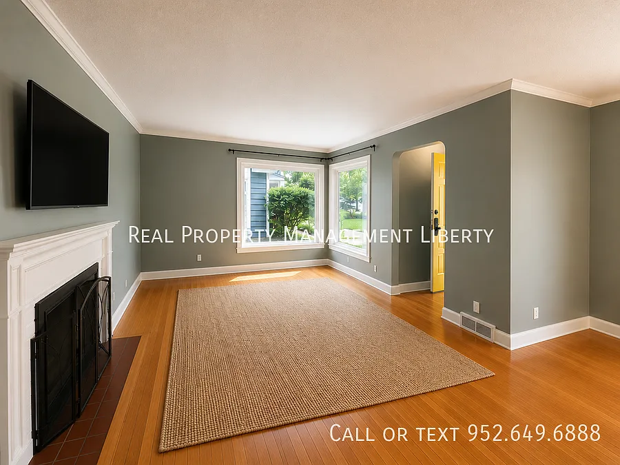 Charming Home in Prime St. Louis Park Location with Sunroom & 2-Car Garage — Photo 4