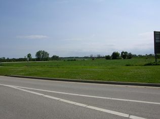 11827 Wilmot Rd, Pleasant Prairie, WI 53158