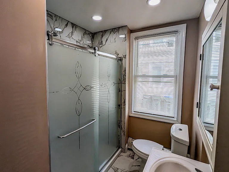 366 Academy Ave #1 — Photo 10