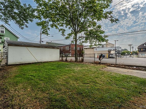 4th image of 212 Lockwood Ave Floor 1