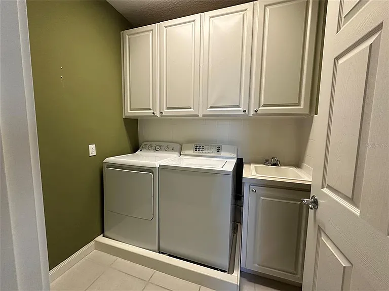 7776 Andora Dr — Photo 13