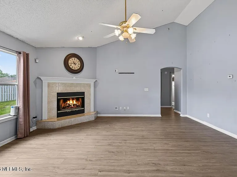 10842 Lydia Estates Dr — Photo 25