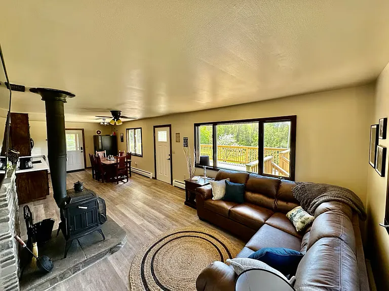 342 Lumber Rd — Photo 10