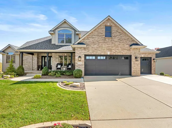9585 Julia Dr, Saint John, IN 46373