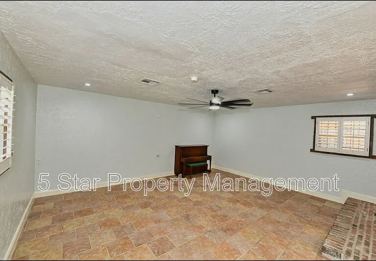3030 Aurora Ave — Photo 27