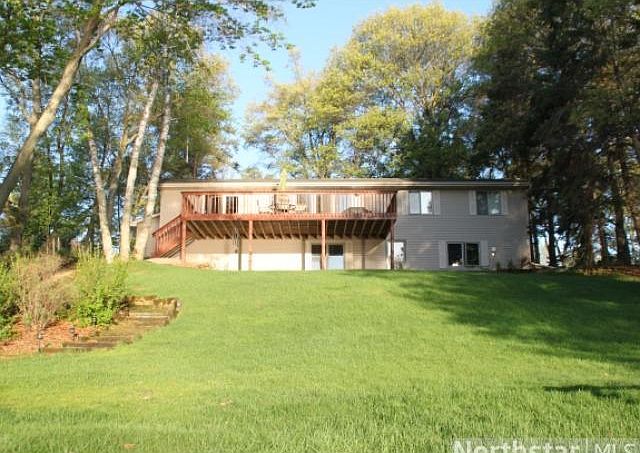 1st image of 16270 Birchwood Ln