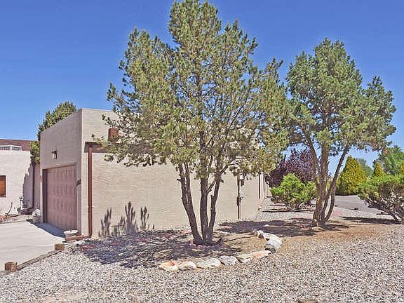 1102 Calle Del Valle Pl Belen-small-003-