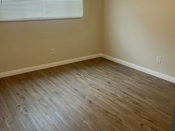 5th image of 4485 Illinois St APT 4