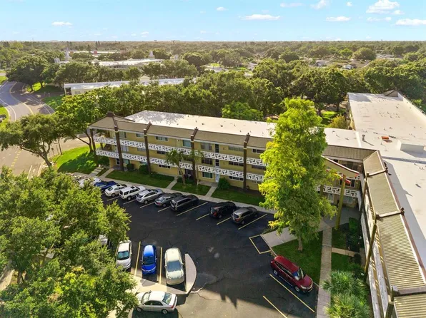 2416 WORLD PARKWAY BOULEVARD #26, CLEARWATER, FL 33763