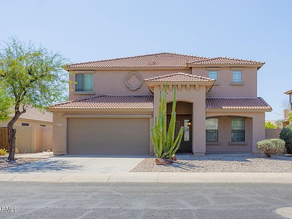 3rd image of 1553 E BOWMAN Drive