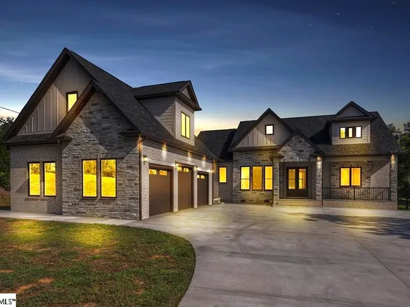 1449 Foster Rd, Inman, SC 29349