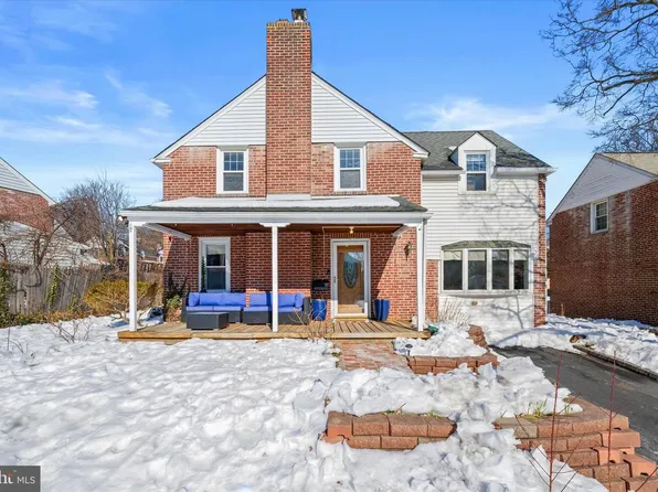 37 W Salisbury Dr, Wilmington, DE 19809