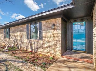 703 Comanche Trl, Altus, OK 73521