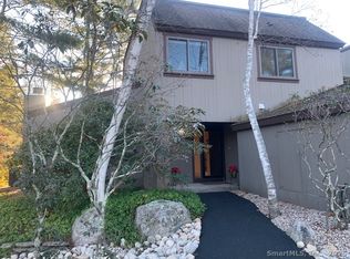 39 Heritage Dr #39, Avon, CT 06001
