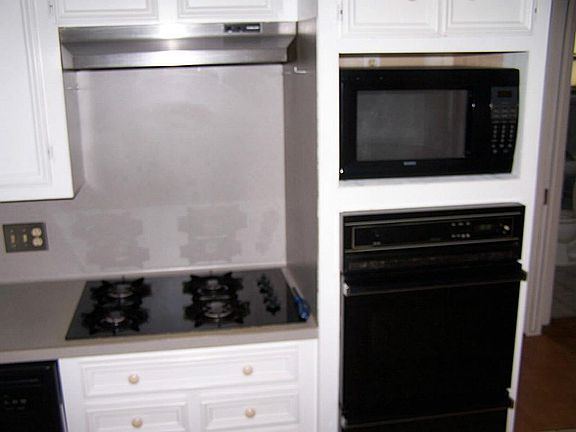 countertop   , microwave, oven