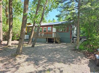 825 Lakeside AVENUE, White Bear IR 70, SK S0C 0R0