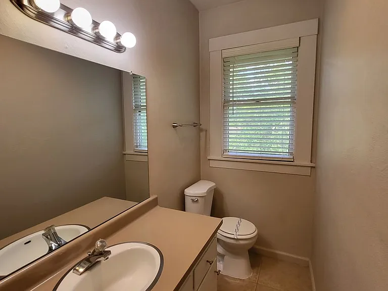Fairhaven Estates — Photo 32