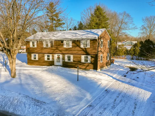 10 Abenaki Road, Augusta, ME 04330