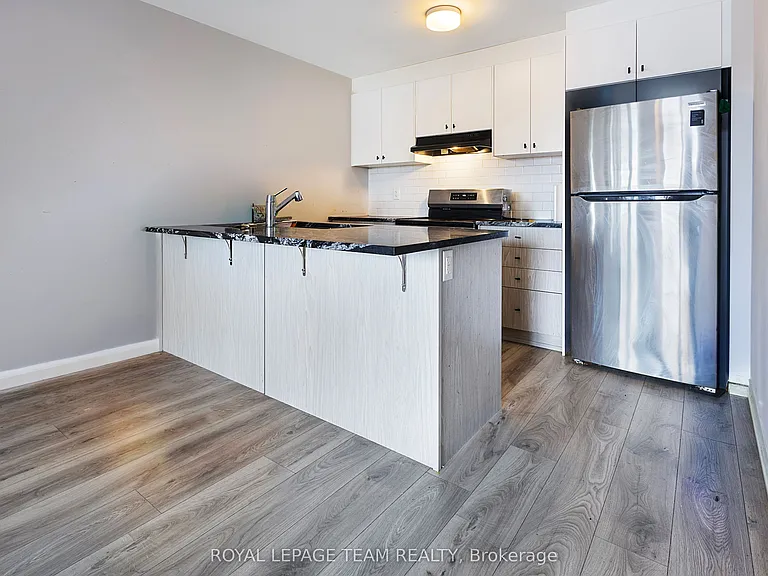 966 Chapman Mills Dr — Photo 12