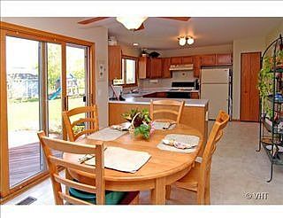 3rd image of 6955 Bennington Dr