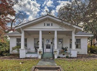 633 Holland Ave, Cayce, SC 29033