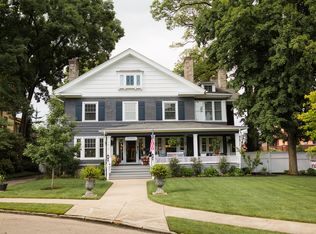 1616 Hawthorne Park, Columbus, OH 43203