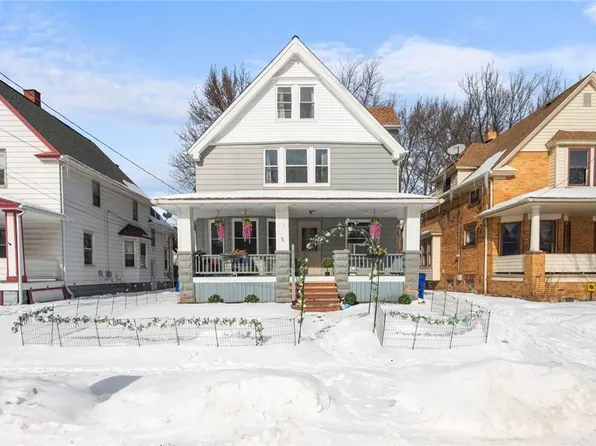4002 Carlyle Ave, Cleveland, OH 44109