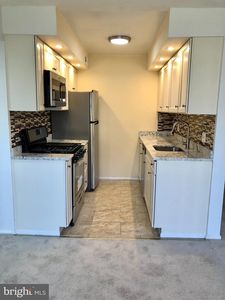 4943 Americana Dr APT 103, Annandale, VA, 22003