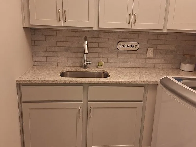 1106 Snowy Peak Ln — Photo 29