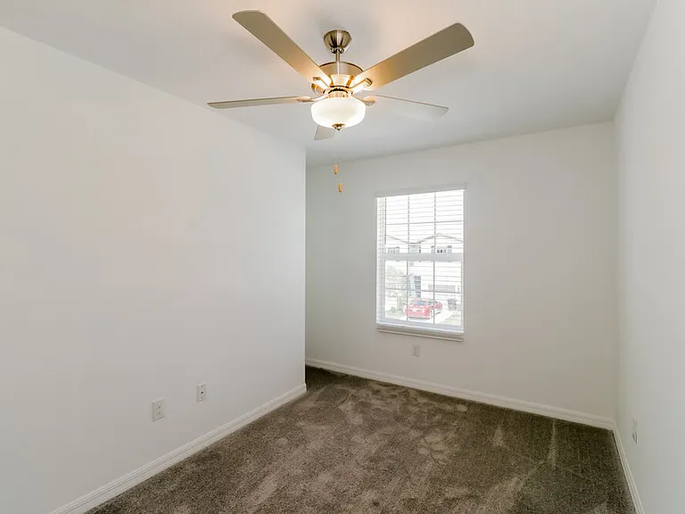 2145 Great Sapphire Ln — Photo 12