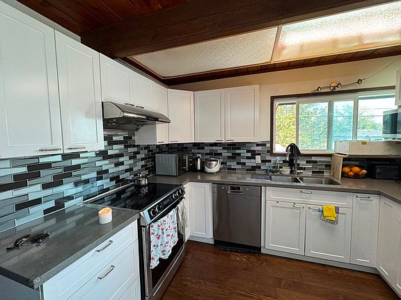 3rd image of 1420 Pipeline Rd