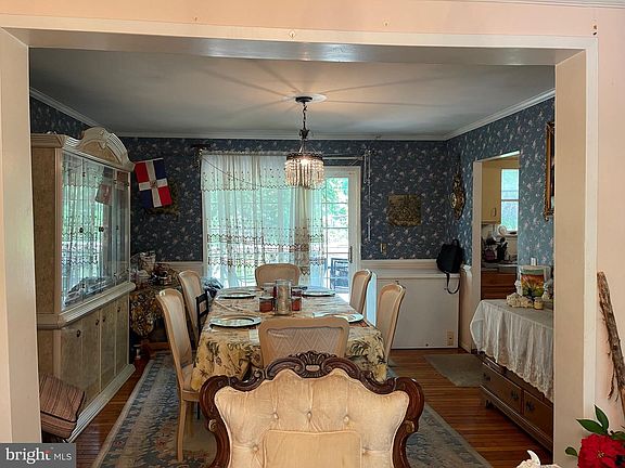 4th image of 1006 Richmond Dr