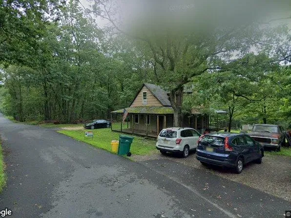 901 Maplehurst Ave, Jackson, NJ 08527