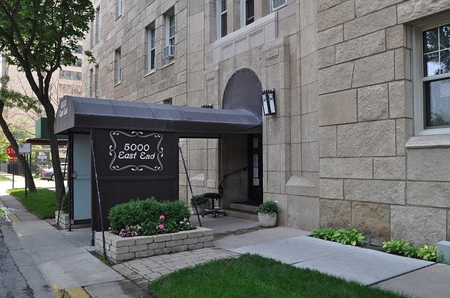 1st image of 5000 S East End Ave APT 8D