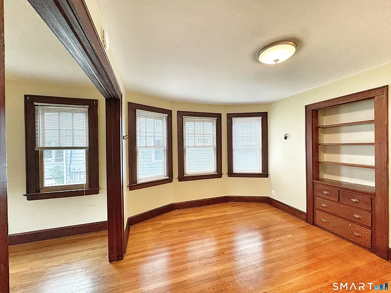 14 Woodbury Ave #1 — Photo 6